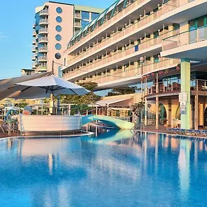 https://berlin-golden-beach-studio.goldensandshotels.net